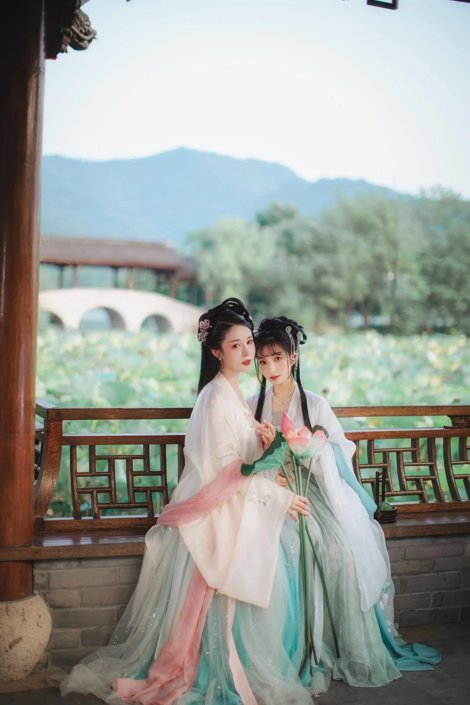 [YITUYU艺图语]2022.01.03 荷 葵花花花儿 [21P]插图5